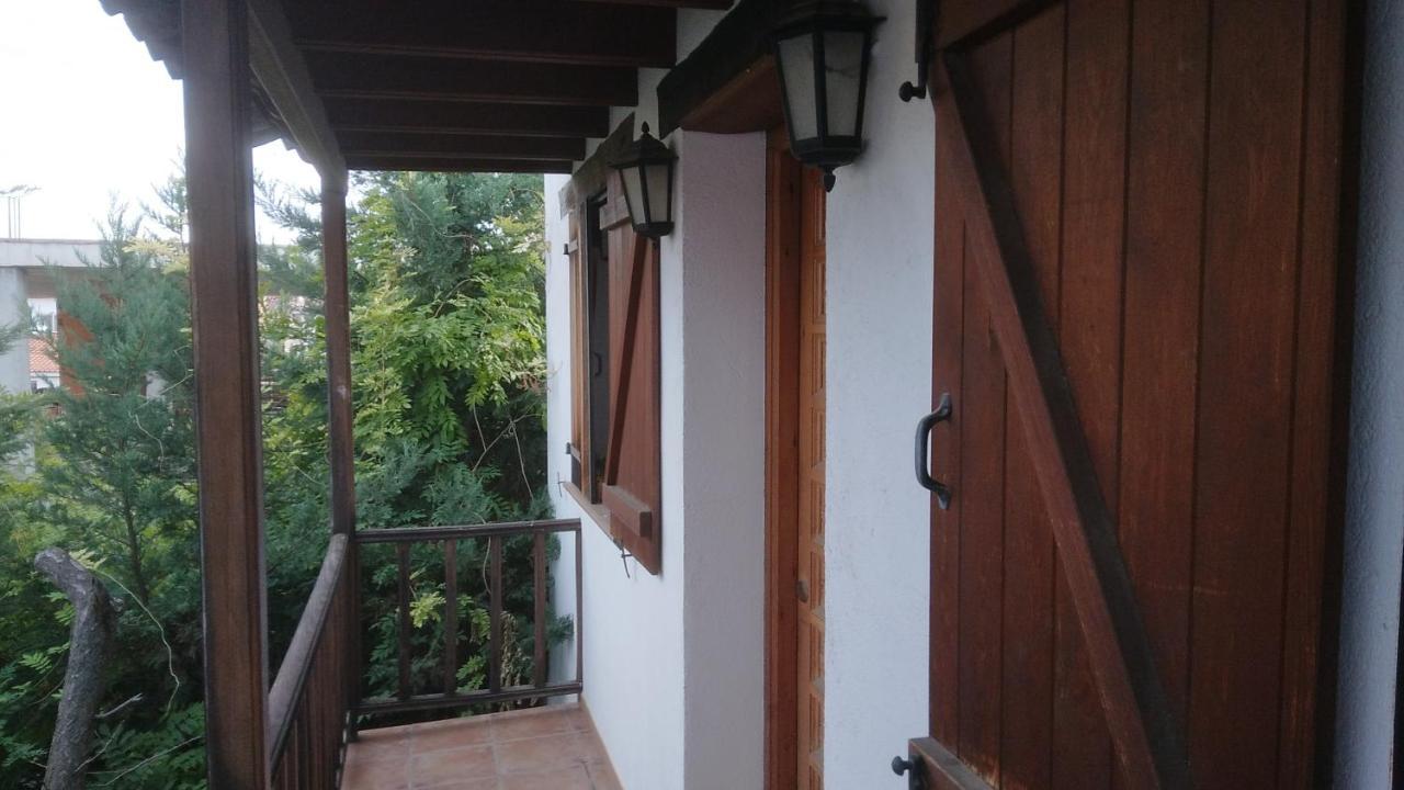 Апартаменты Casa Rural El Atroje Карденете Экстерьер фото